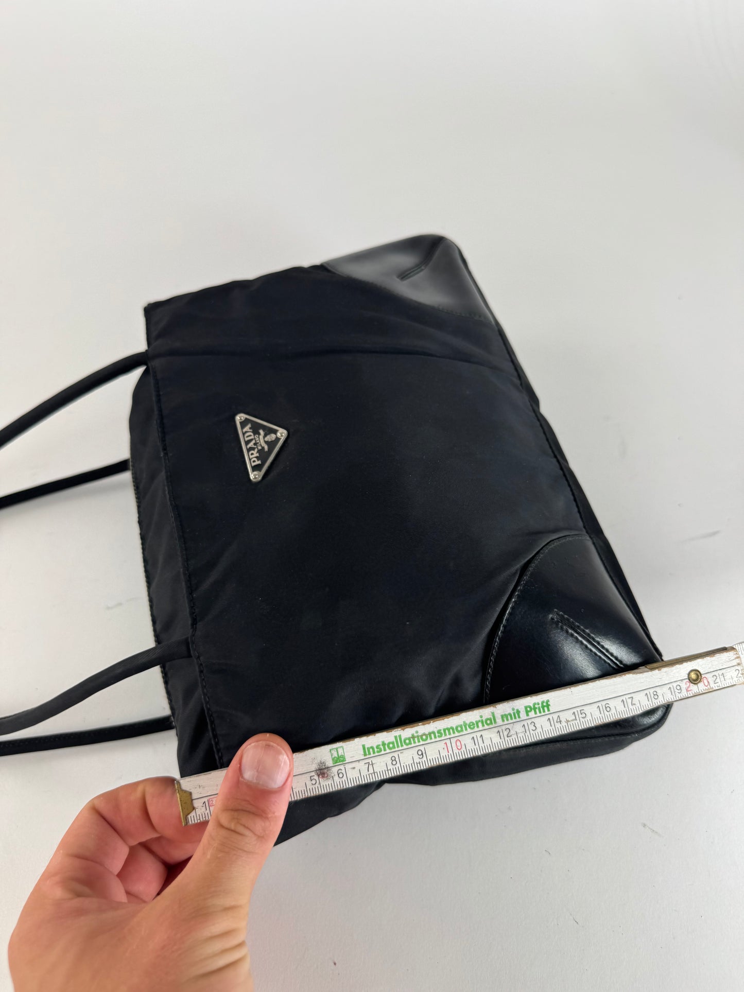 Sac Trangle Prada vintage en cuir polyester noir