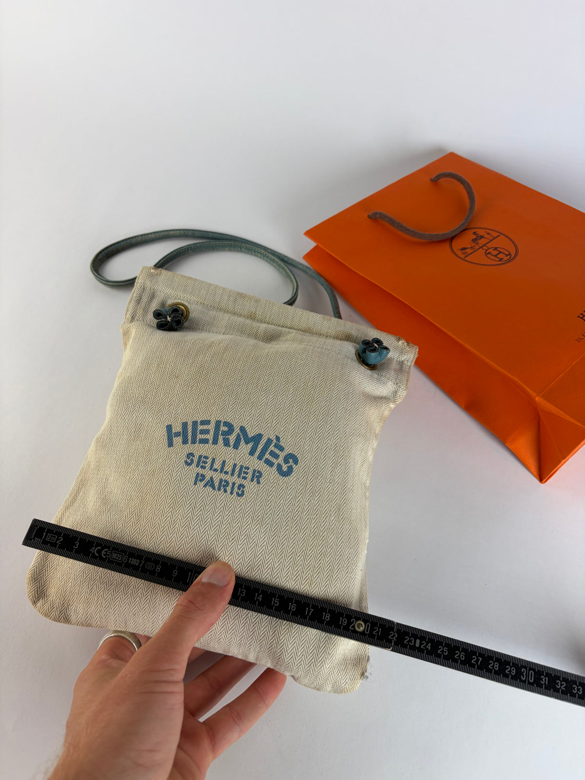 Vintage Hermes Hermès Herringbone Cotton Drawstring Pouch Beige Blue