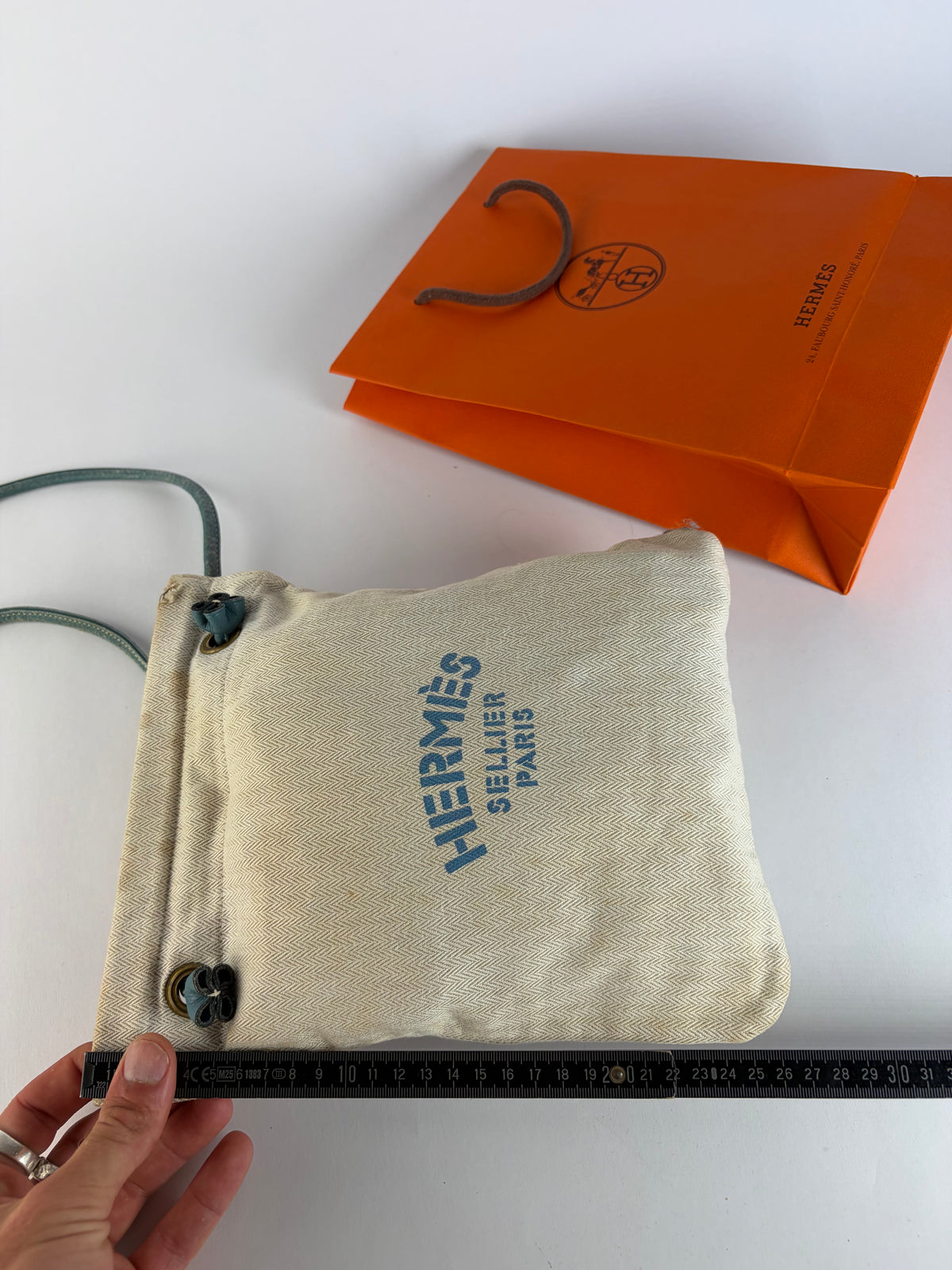 Vintage Hermes Hermès Herringbone Cotton Drawstring Pouch Beige Blue