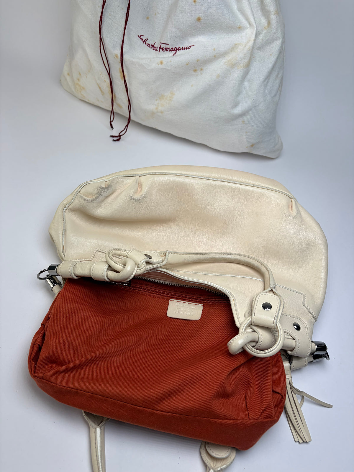 Vintage Ferragamo Soft Leather Hobo Bag Mid-2000s Ivory