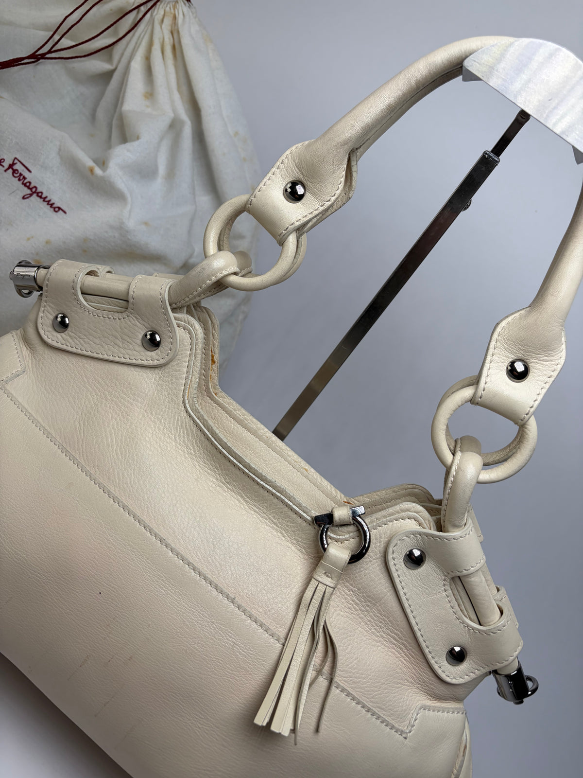 Vintage Ferragamo Soft Leather Hobo Bag Mid-2000s Ivory