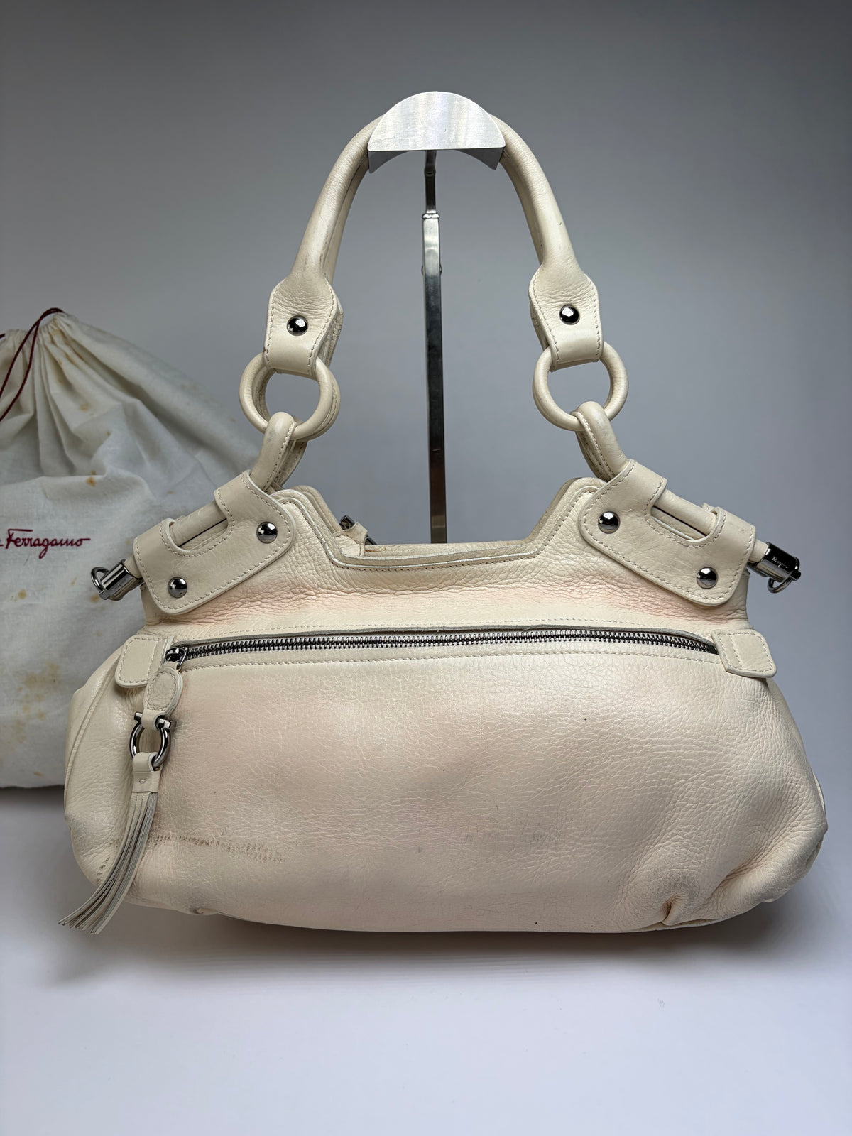 Vintage Ferragamo Soft Leather Hobo Bag Mid-2000s Ivory
