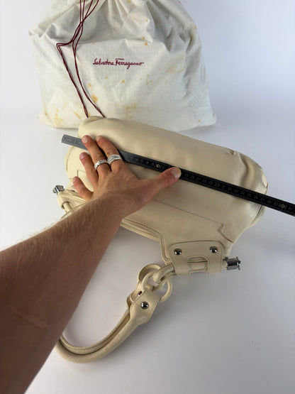 Vintage Ferragamo Soft Leather Hobo Bag Mid-2000s Ivory