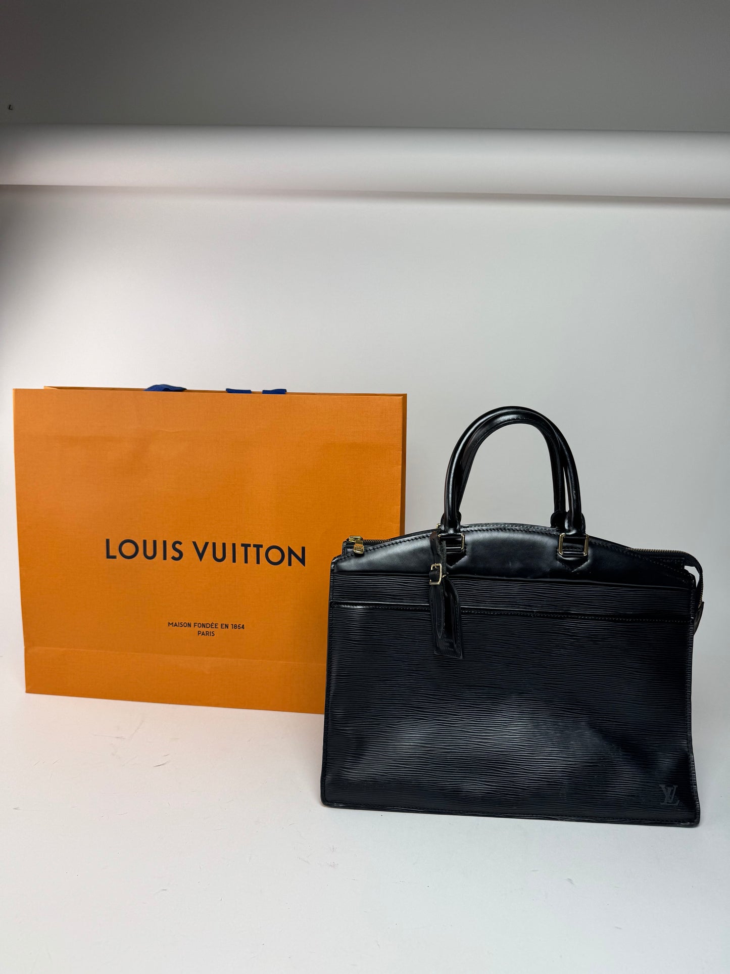 Sac vintage Louis Vuitton Epj en cuir noir