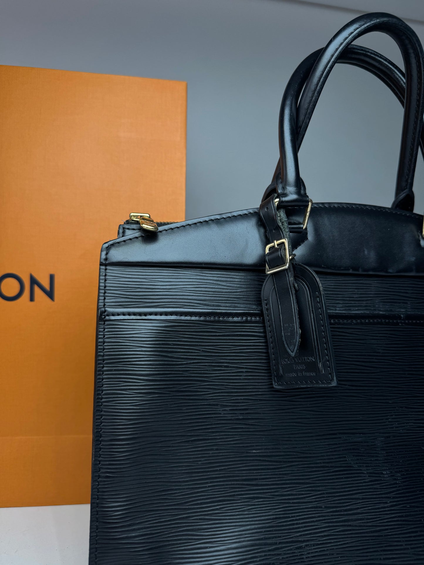 Sac vintage Louis Vuitton Epj en cuir noir