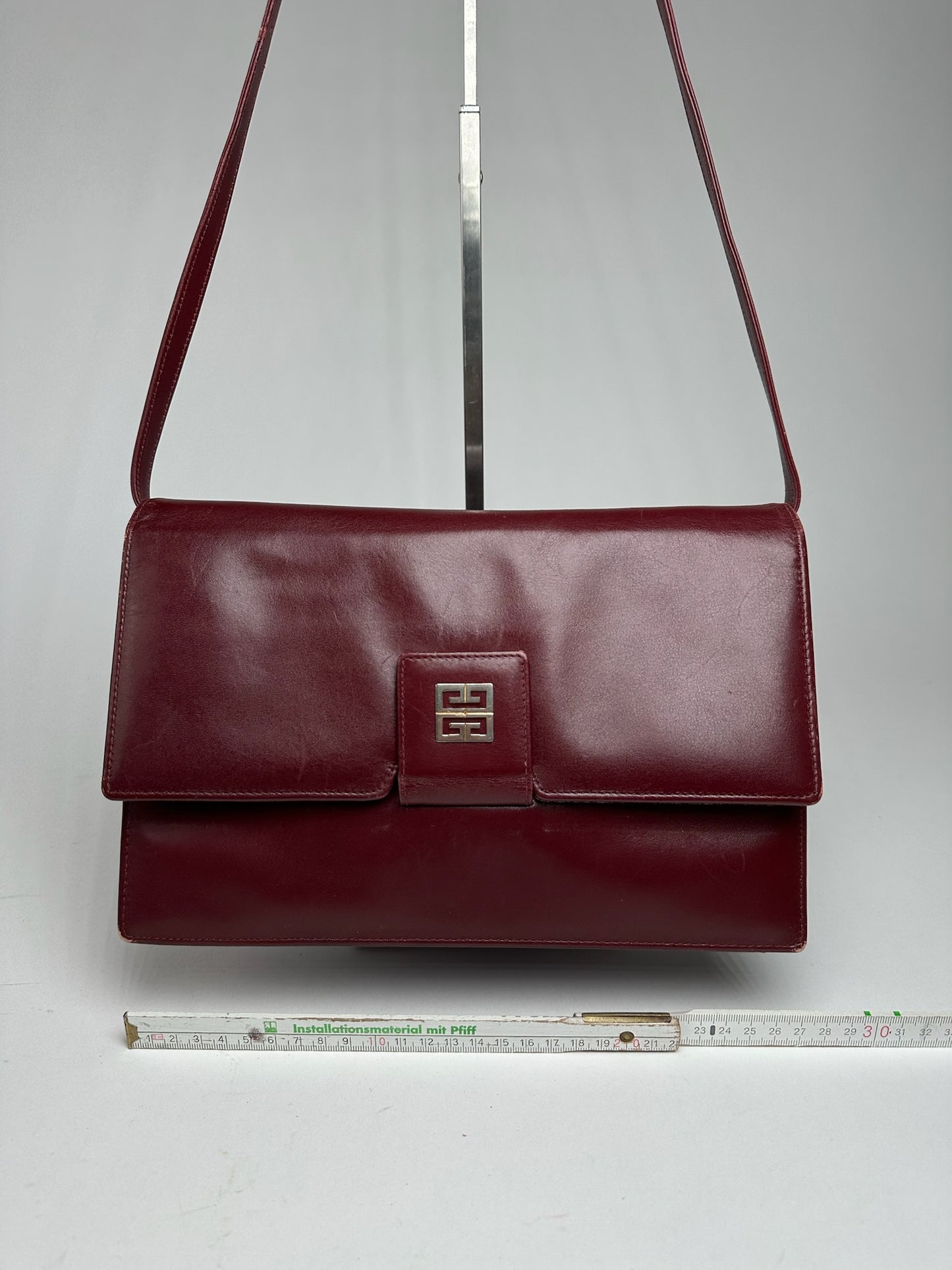 Vintage  Givenchy 4G leather bag burgundy