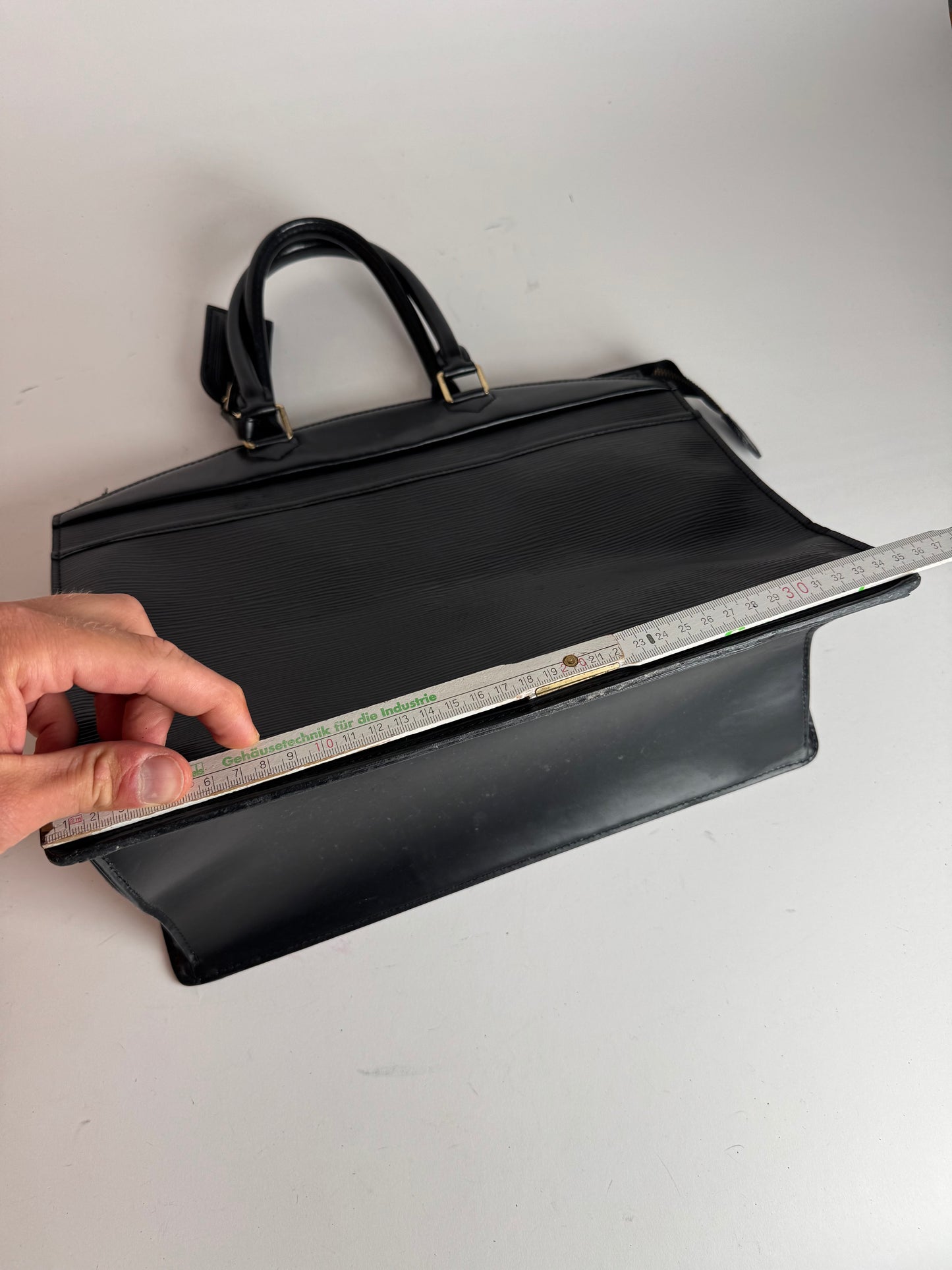 Sac vintage Louis Vuitton Epj en cuir noir