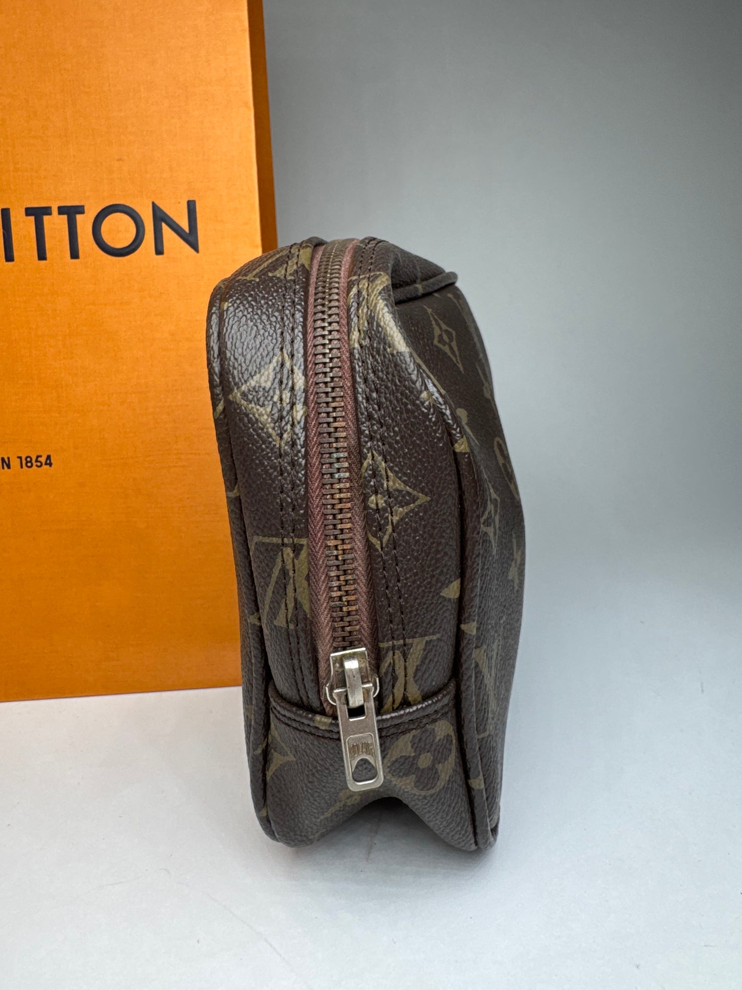 Vintage Louis Vuitton Leather Monogram Clutch Brown