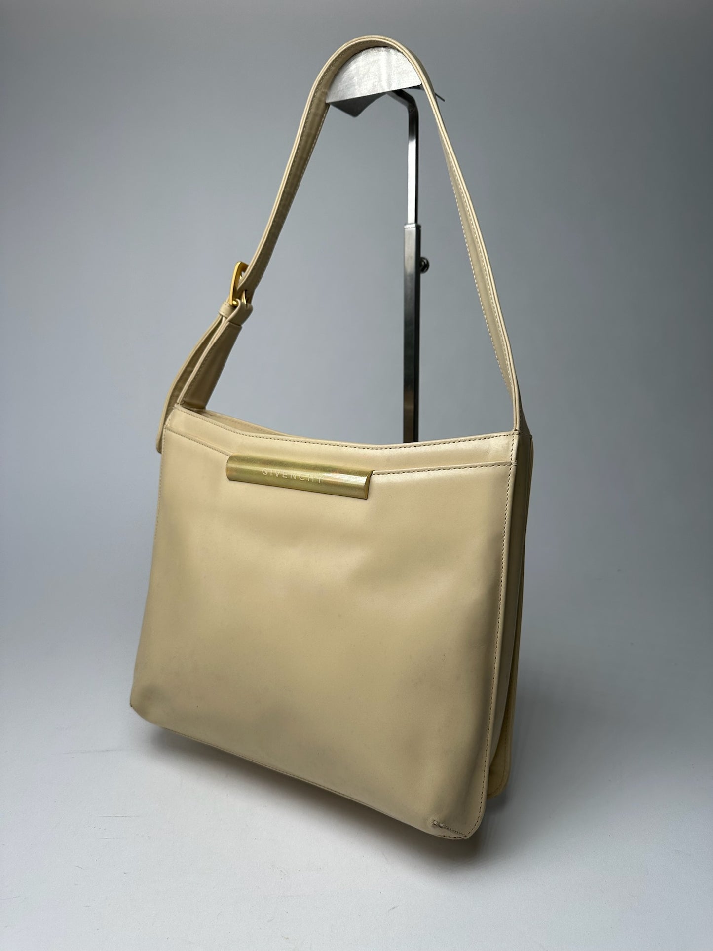 Vintage Givenchy Leather Bag beige