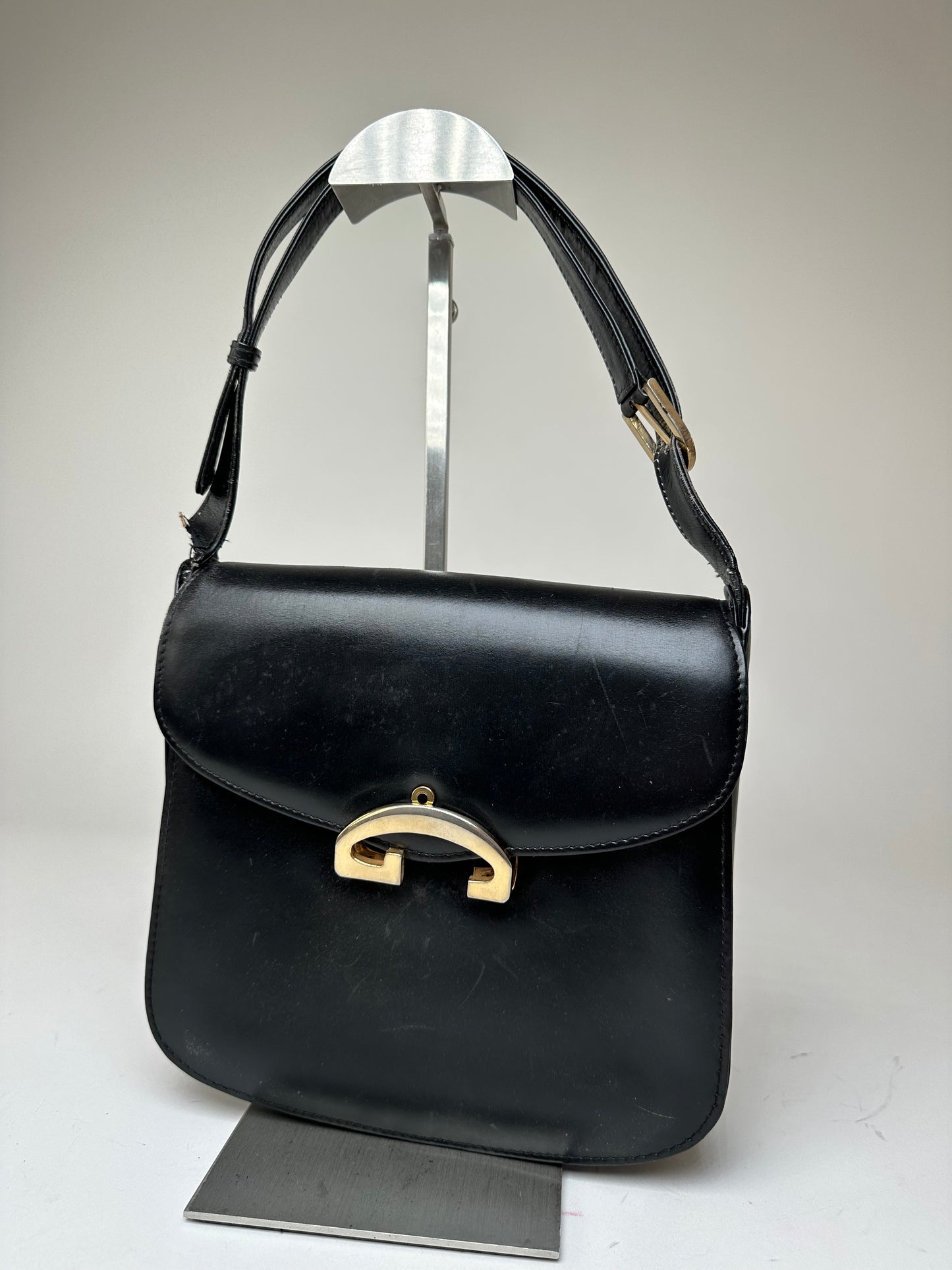 Vintage Gucci Leather G Clasp Flap Shoulder Bag Black