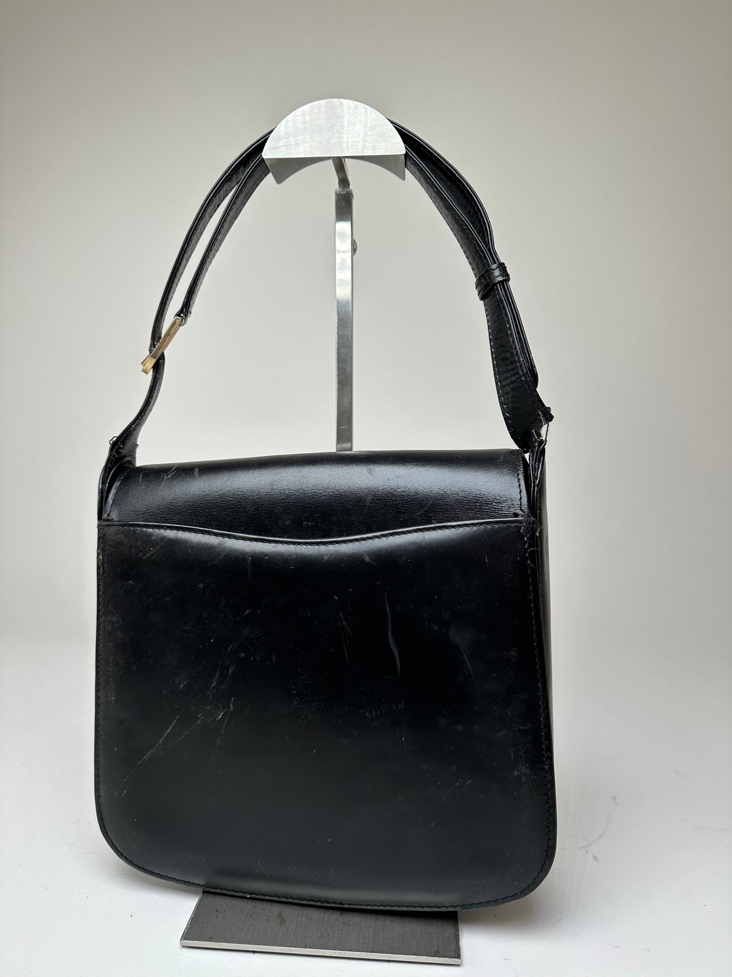 Vintage Gucci Leather G Clasp Flap Shoulder Bag Black