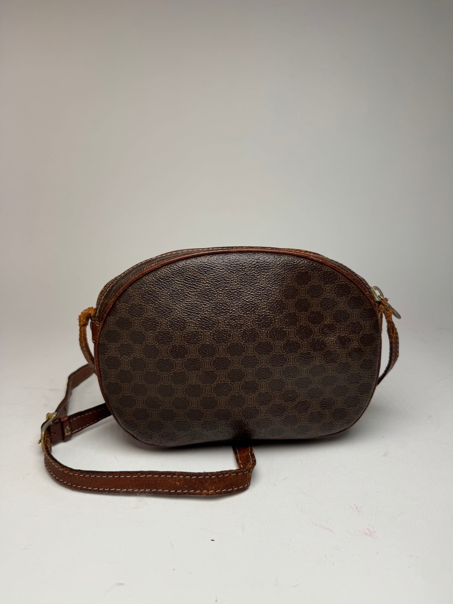 Sac vintage en cuir Celine Triomphe Monogram marron