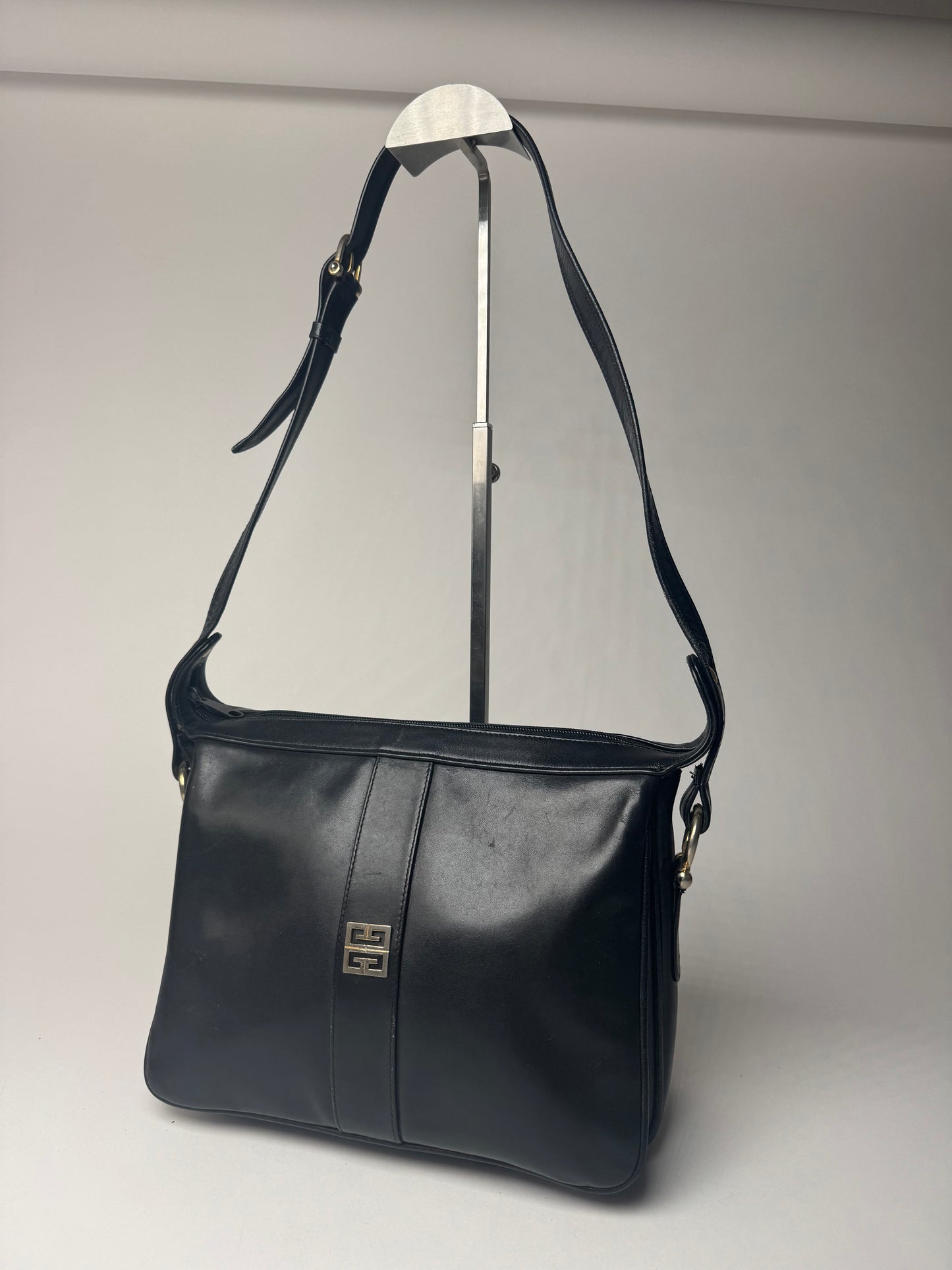 Vintage  Givenchy 4G leather bag black