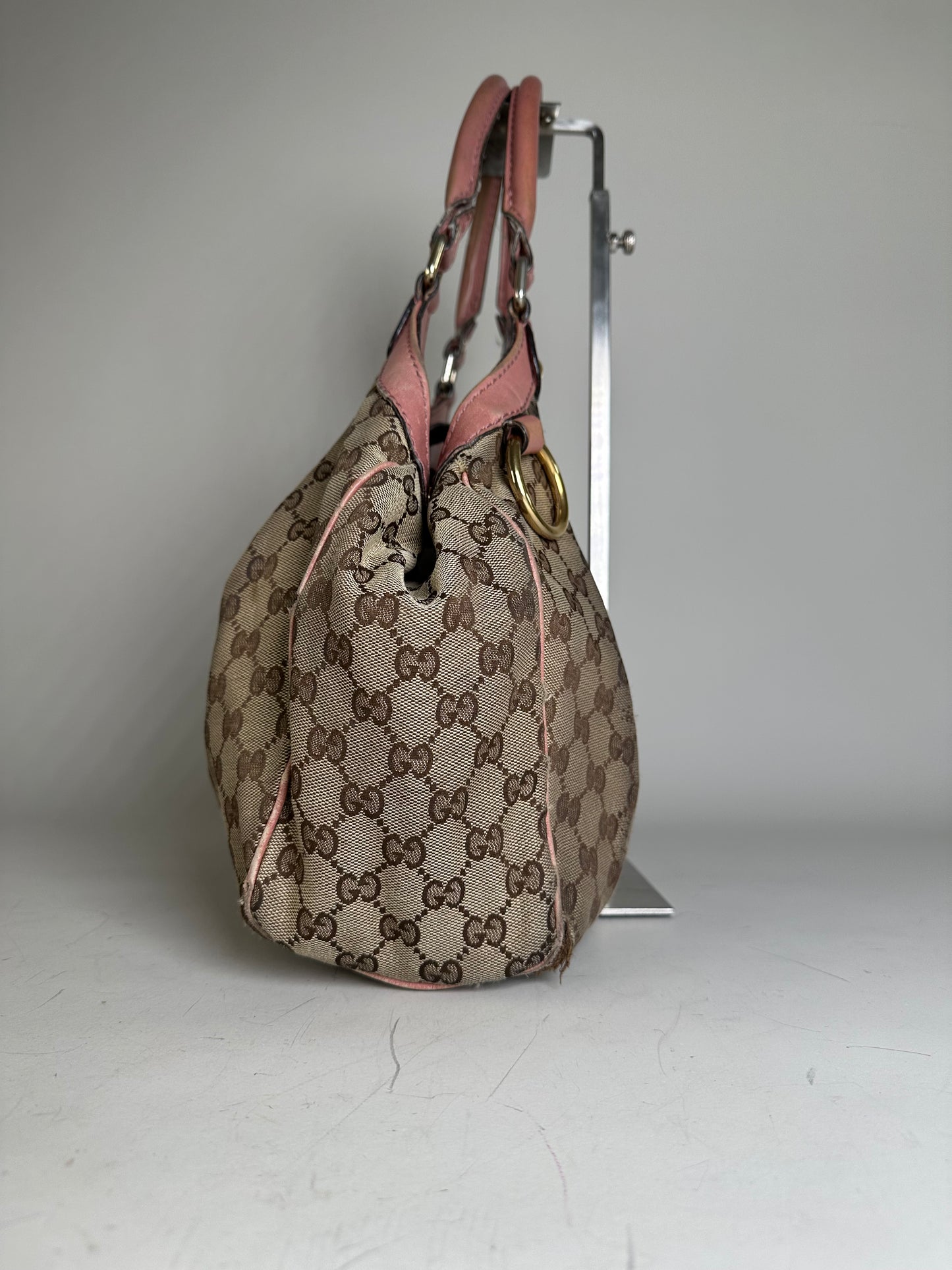 Vintage Gucci GG Supreme Shoulder Bag Beige Brown Gold