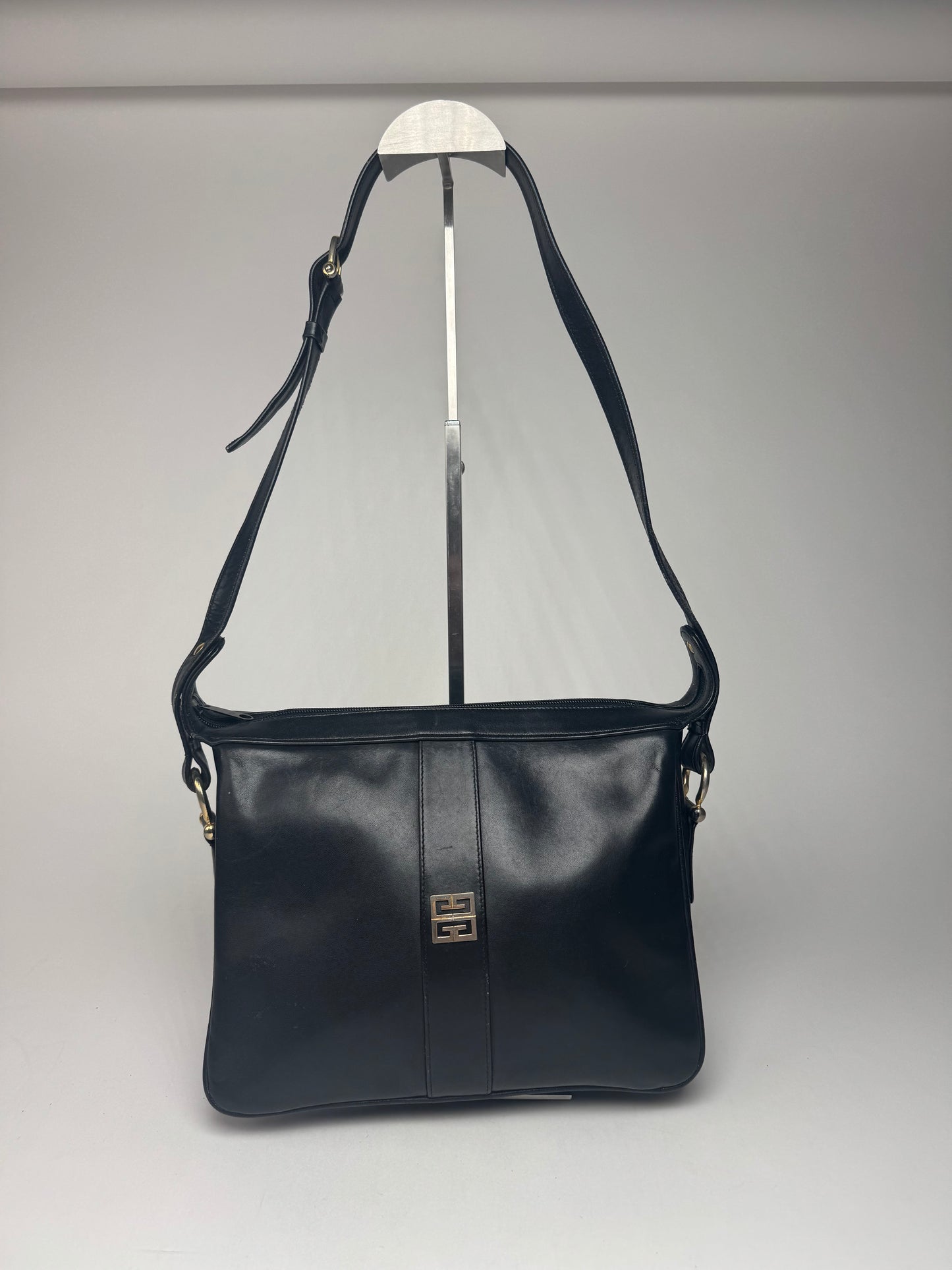 Vintage  Givenchy 4G leather bag black