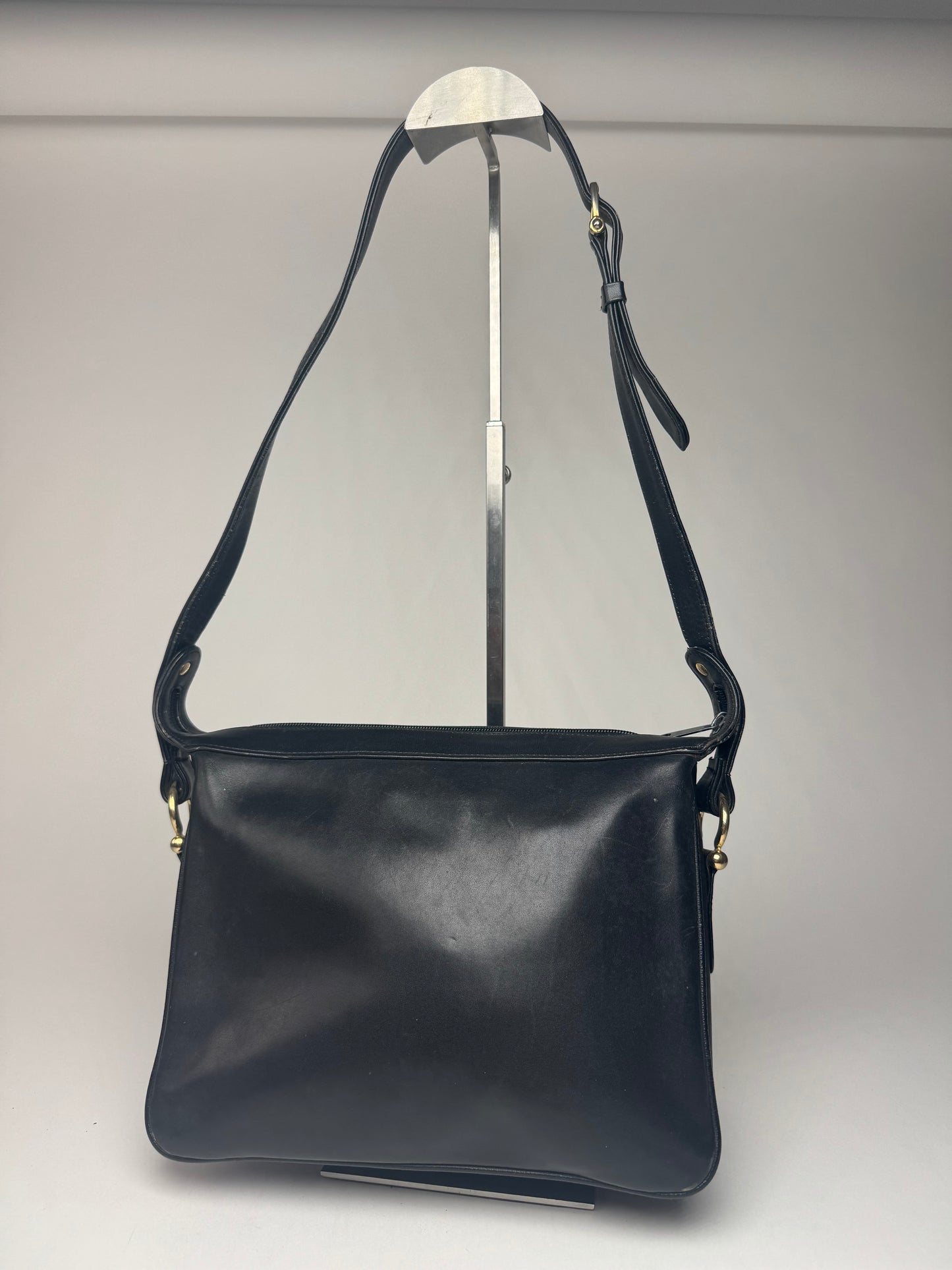 Vintage  Givenchy 4G leather bag black