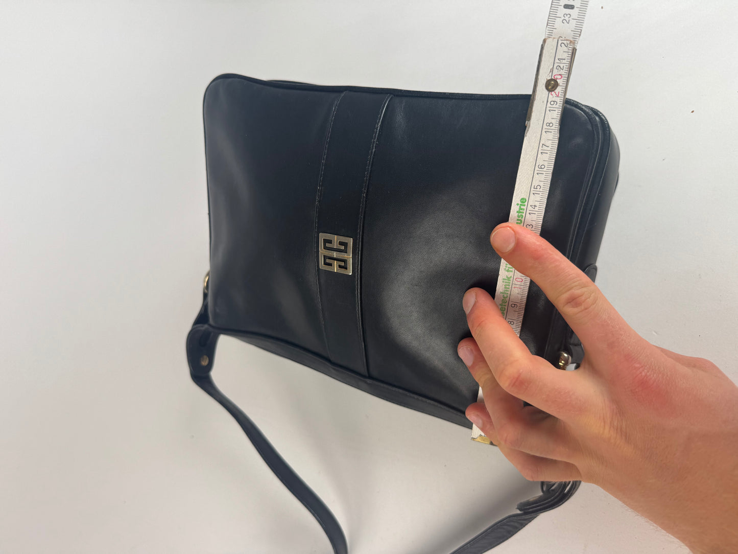 Vintage  Givenchy 4G leather bag black