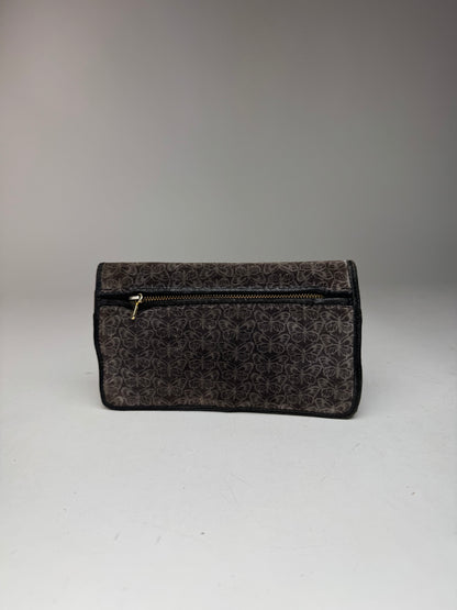 Pochette papillon monogramme en laine Bottega Veneta vintage