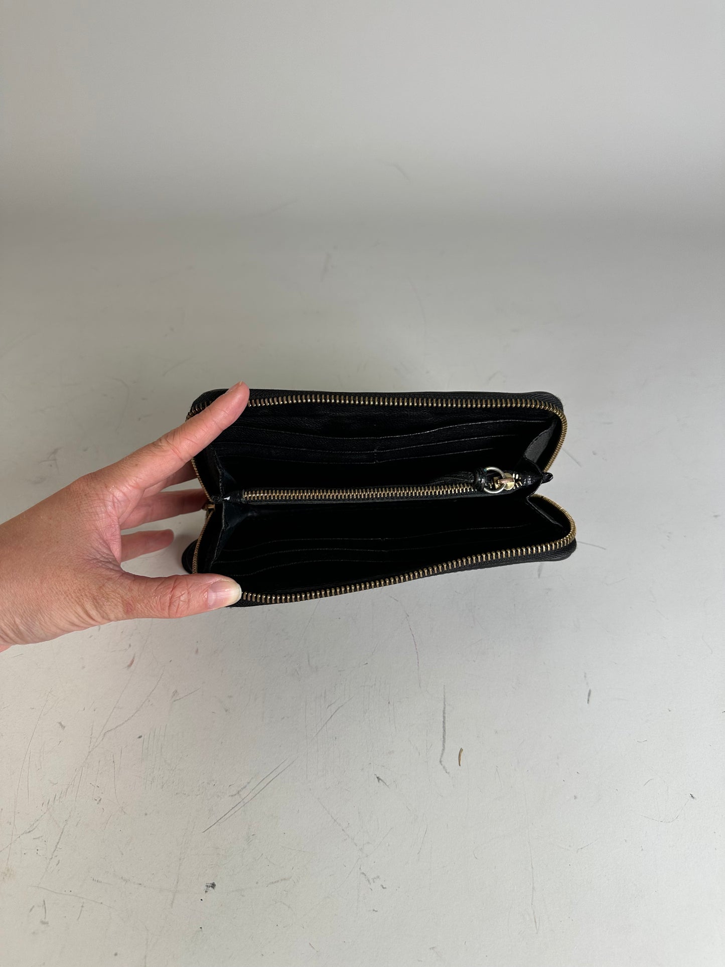 Vintage Chloe Leather Wallet Black Gold-tone