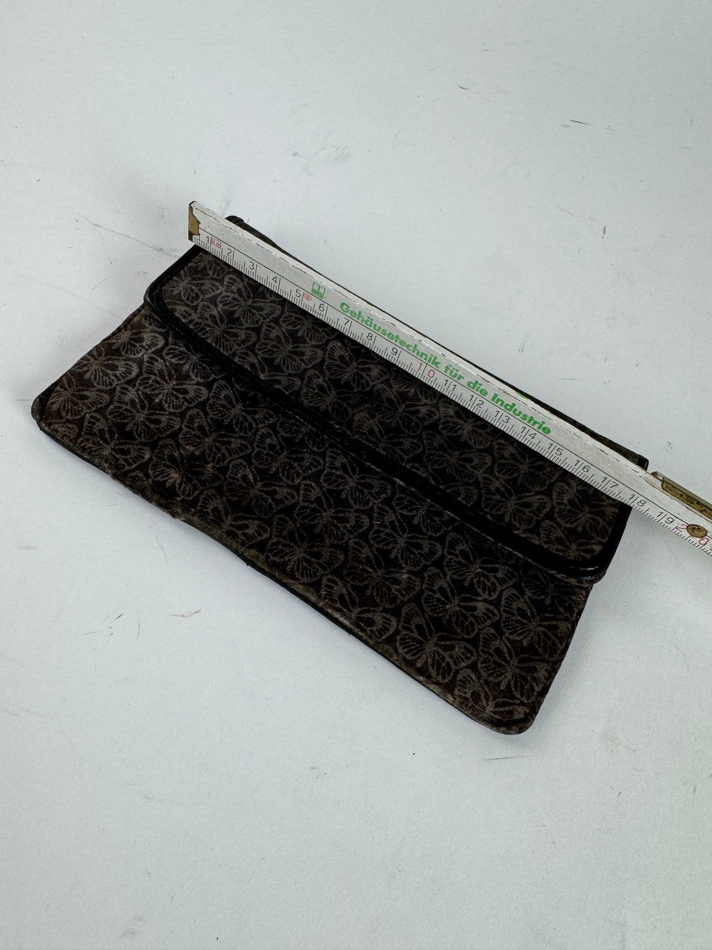 Pochette papillon monogramme en laine Bottega Veneta vintage