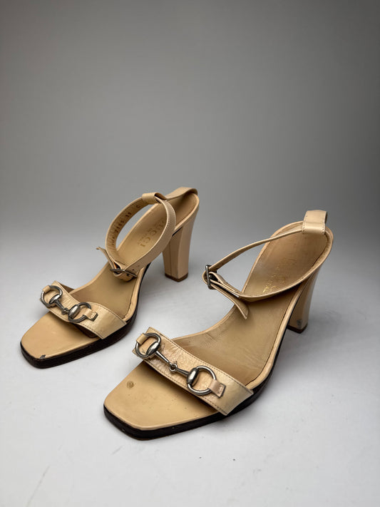 Vintage Gucci Leather Horsebit Pumps Beige EU35C