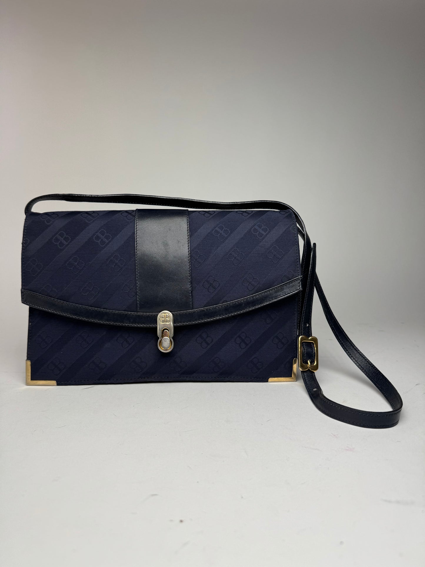 Sac vintage en cuir monogramme Balenciaga bleu marine