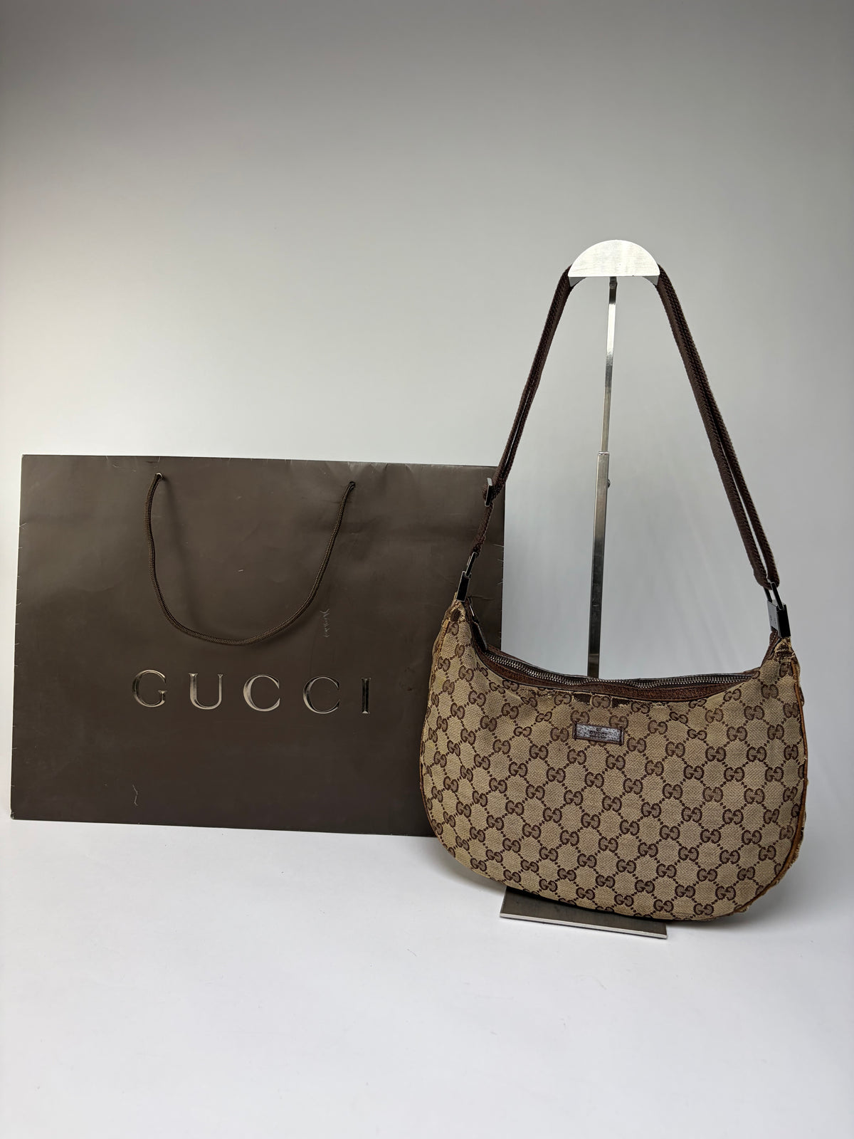 Vintage Gucci GG Supreme Hobo Bag Late 2000s Beige Brown