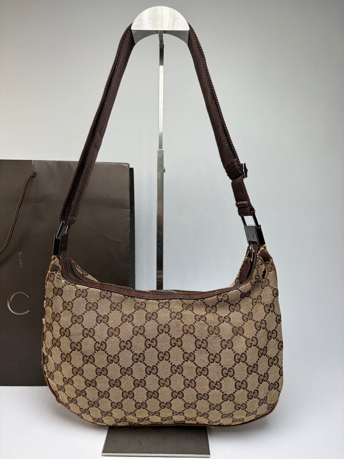 Vintage Gucci GG Supreme Hobo Bag Late 2000s Beige Brown