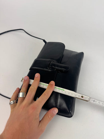 Vintage Givenchy 4G Patent leather bag black