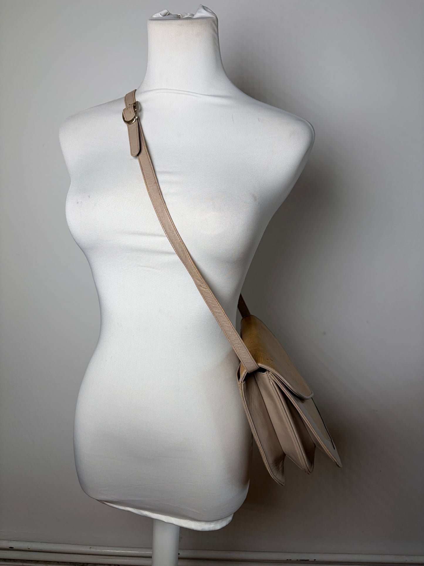 Vintage Yves Saint Laurent Embossed Leather Shoulder Bag Beige Tan
