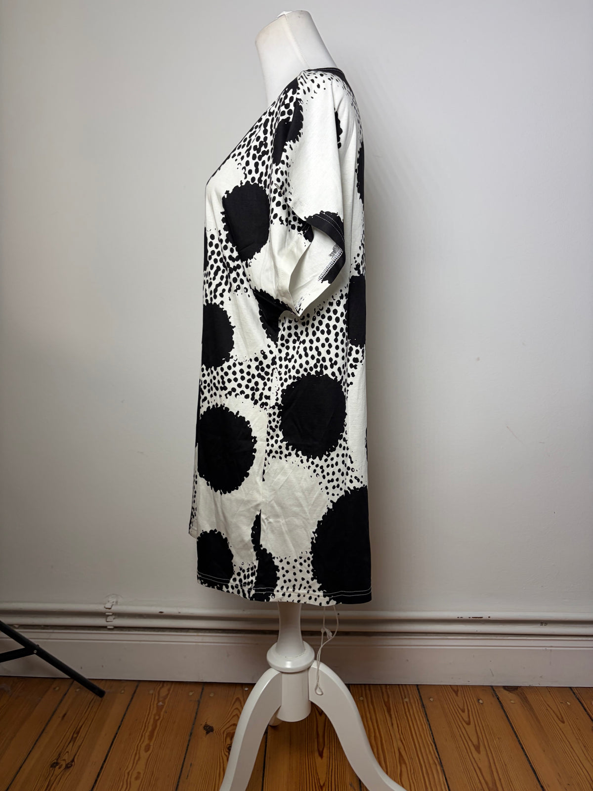 Vintage Jean Paul Gaultier Abstract Dot Print T-Shirt Black White XL