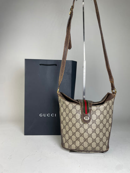Vintage Gucci GG Supreme Shoulder Bag Beige Brown Gold