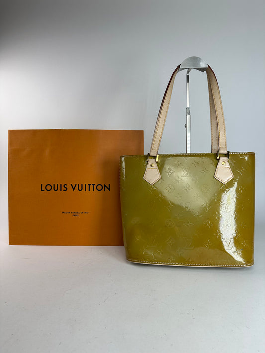 Vintage Louis Vuitton Vernis Leather Handbag Green