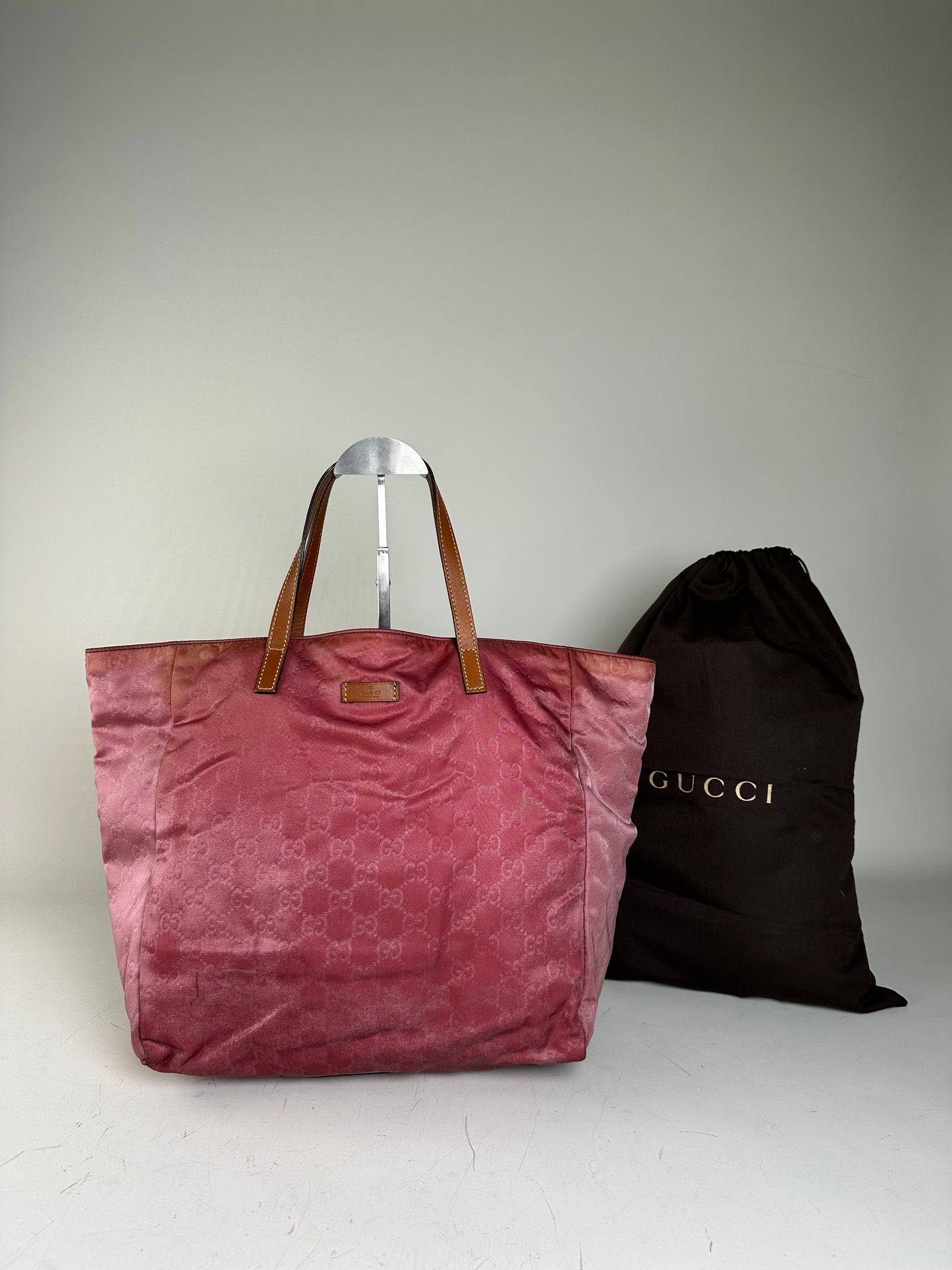 Vintage Gucci GG Supreme Tote Bag Pink Burgundy