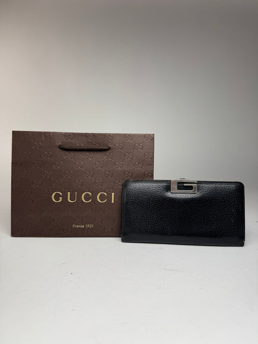 Vintage Gucci leather wallet black