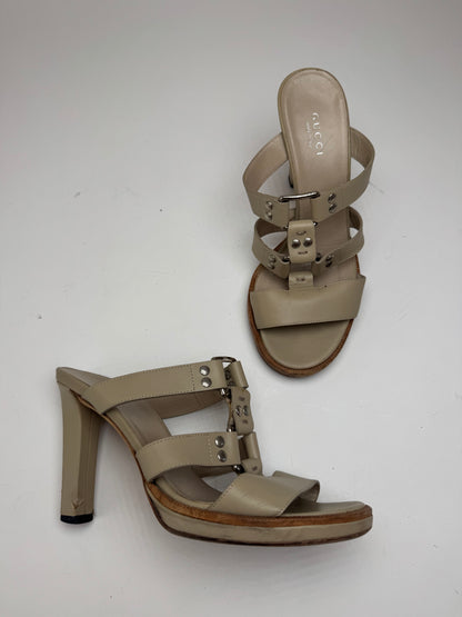 Vintage Gucci Leather Pumps Beige 37
