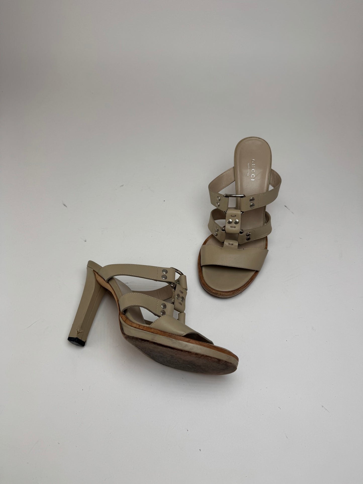 Vintage Gucci Leather Pumps Beige 37