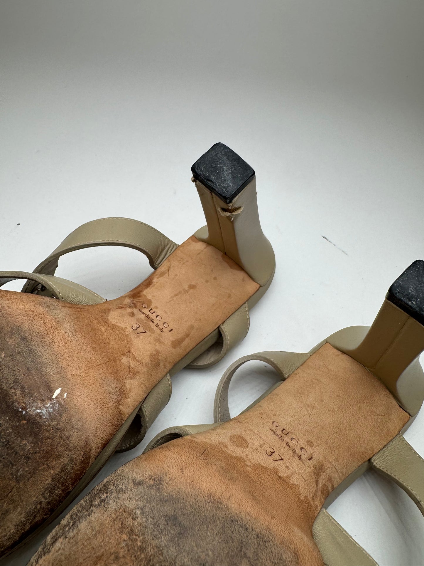 Vintage Gucci Leather Pumps Beige 37