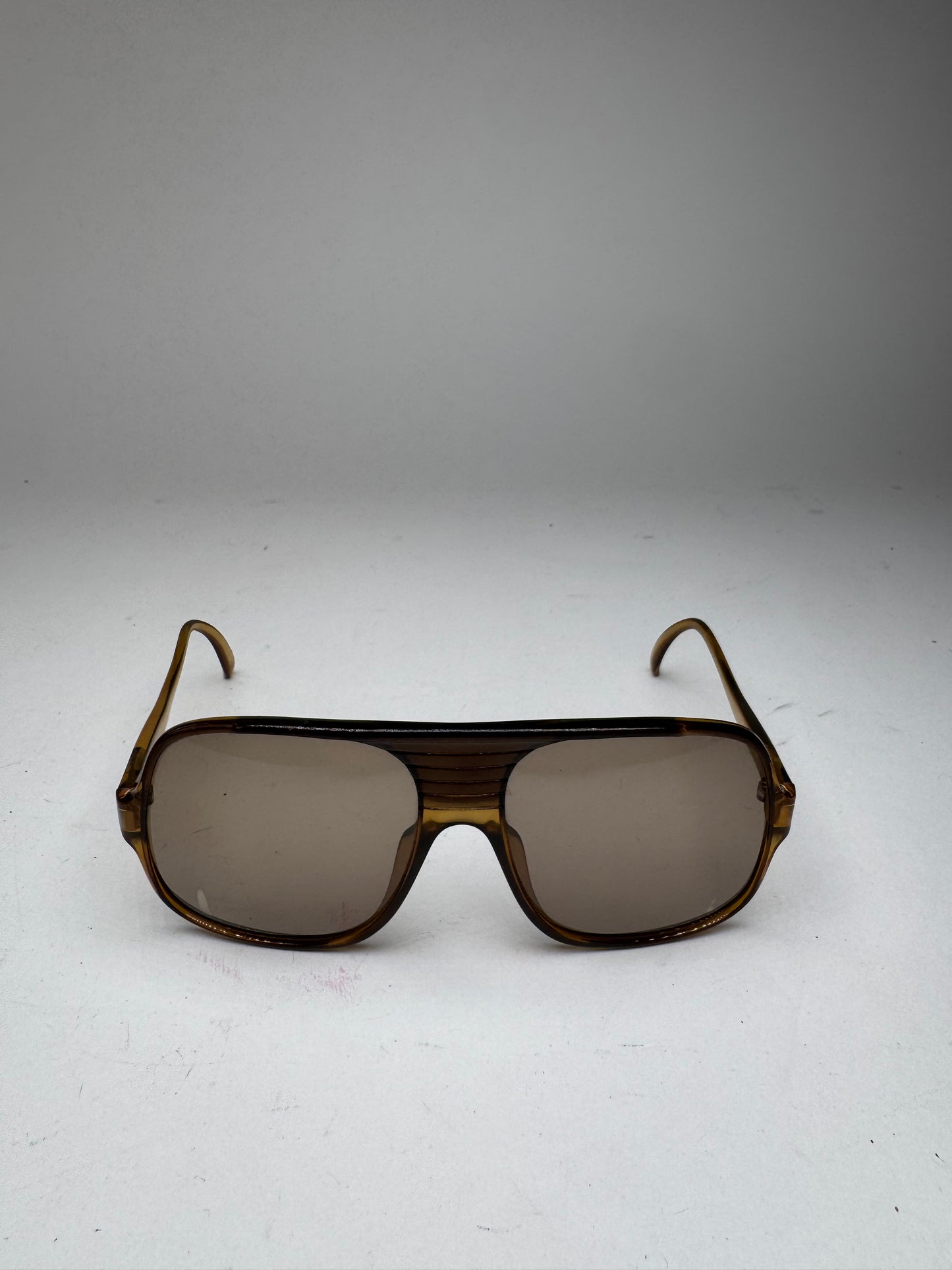 Vintage Dior Aviator Sunglasses brown