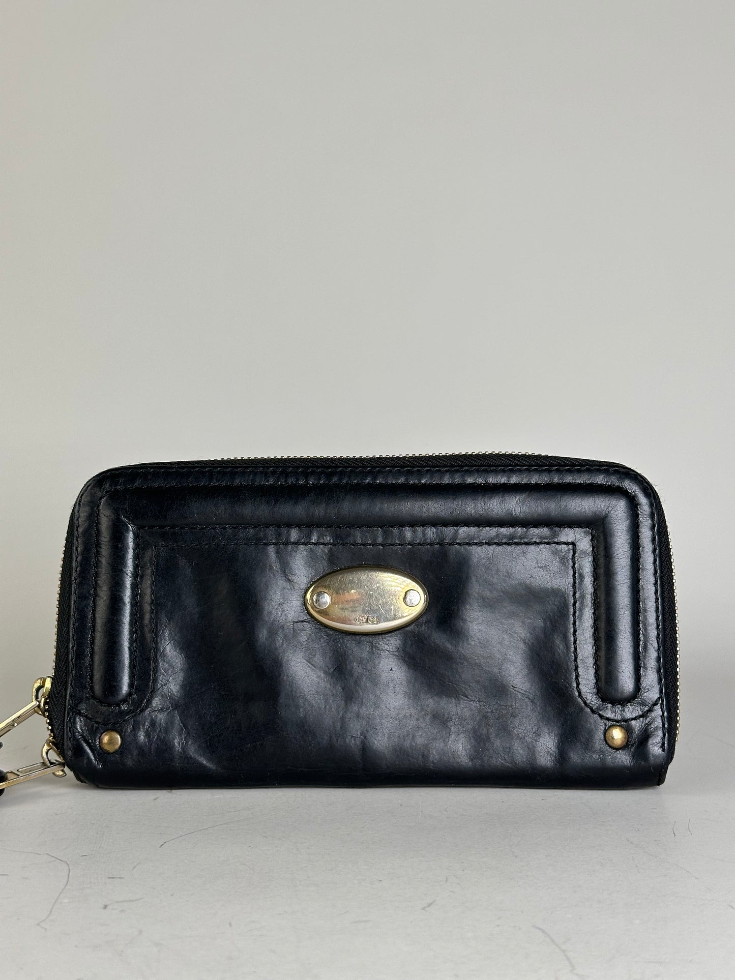 Vintage Chloe Leather Zip Wallet Black Gold