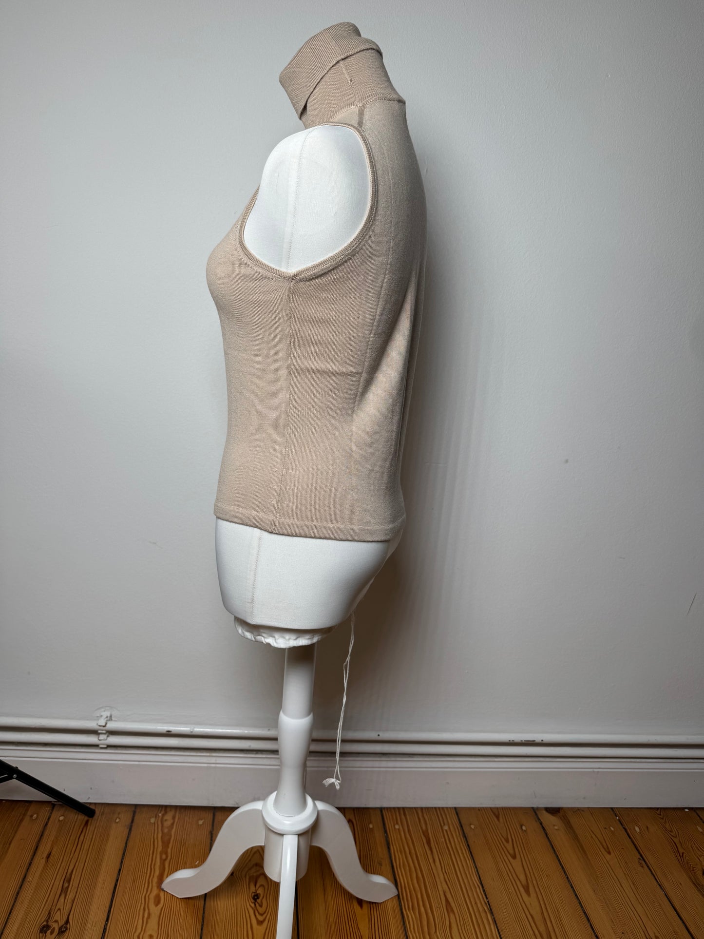 Vintage Gianni Versace Turtle Neck Wool Top beige Brown M