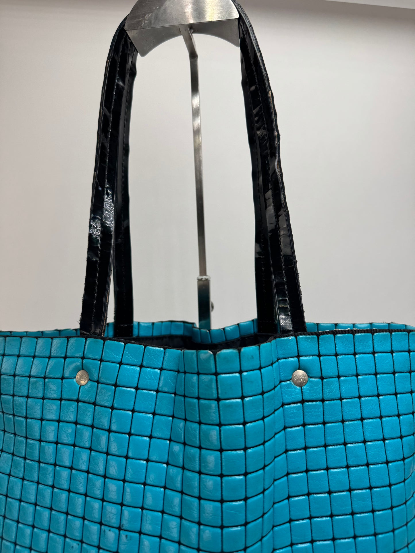 Sac fourre-tout vintage Pleats Please Issey Miyake bleu noir