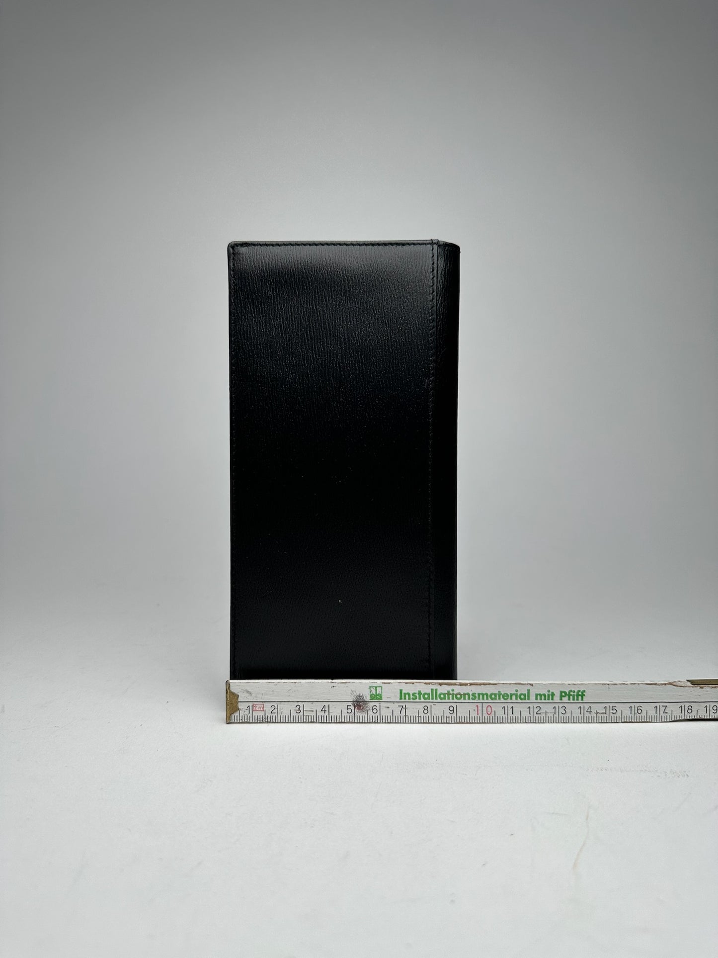 Vintage  Givenchy Leather ID Holder black