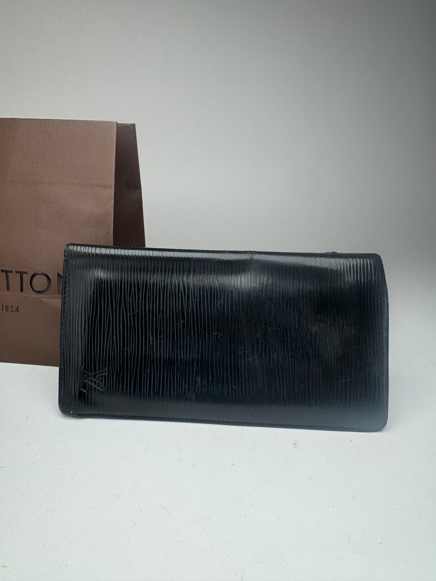 Vintage Louis Vuitton EPI Leather ID Holder / wallet Black