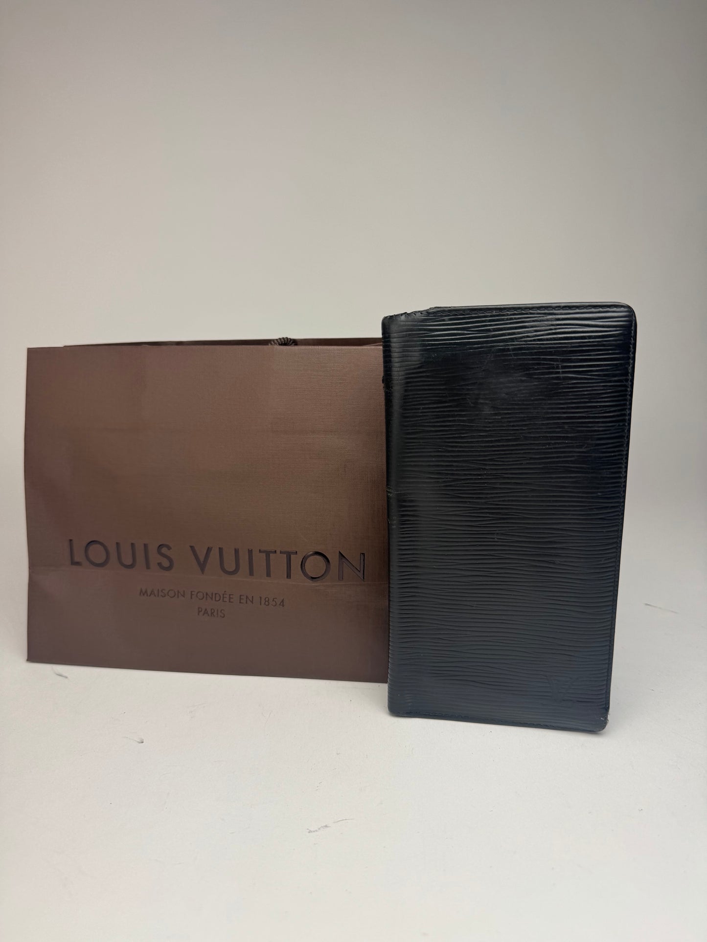 Vintage Louis Vuitton EPI Leather ID Holder / wallet Black