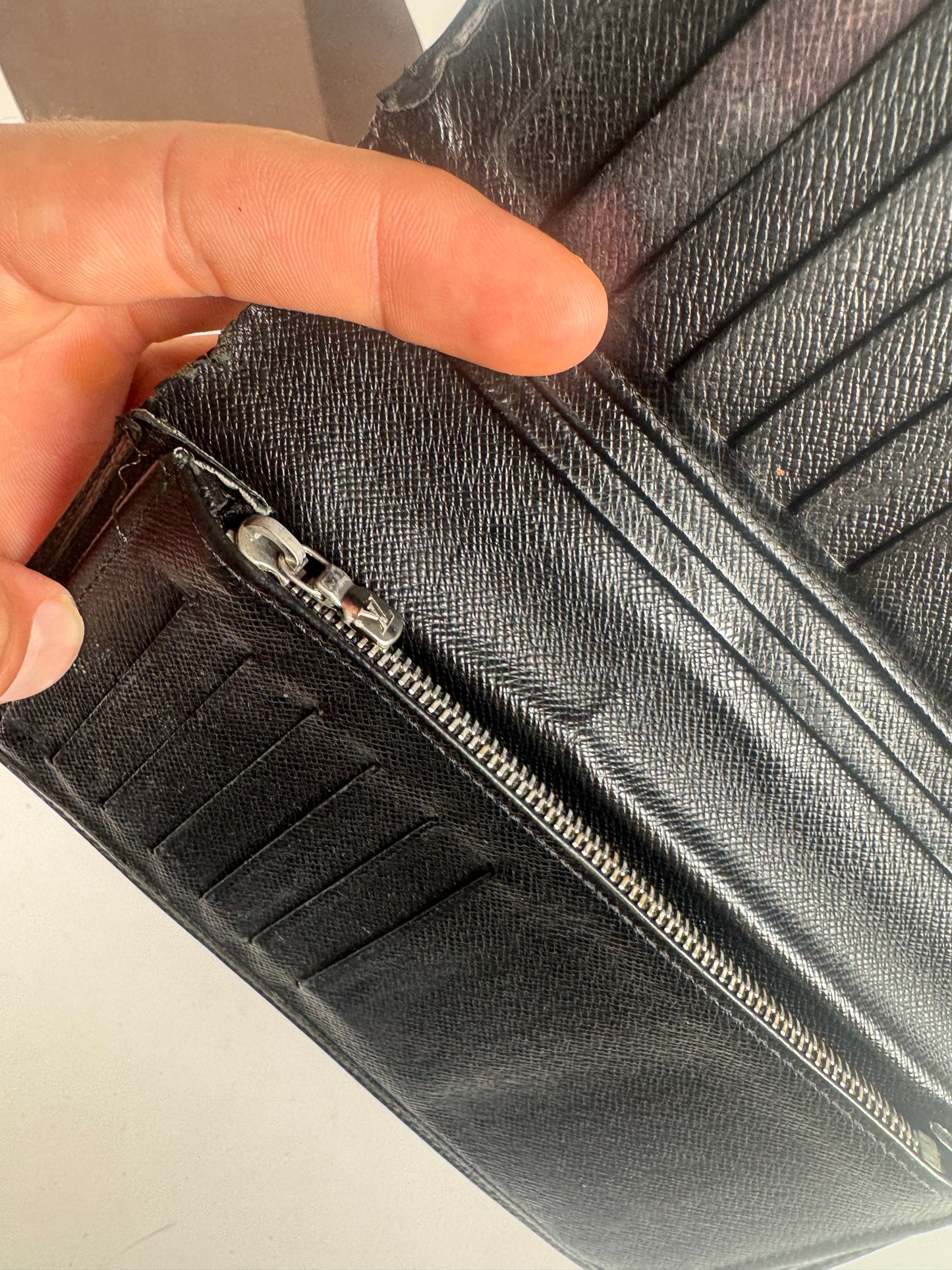 Vintage Louis Vuitton EPI Leather ID Holder / wallet Black