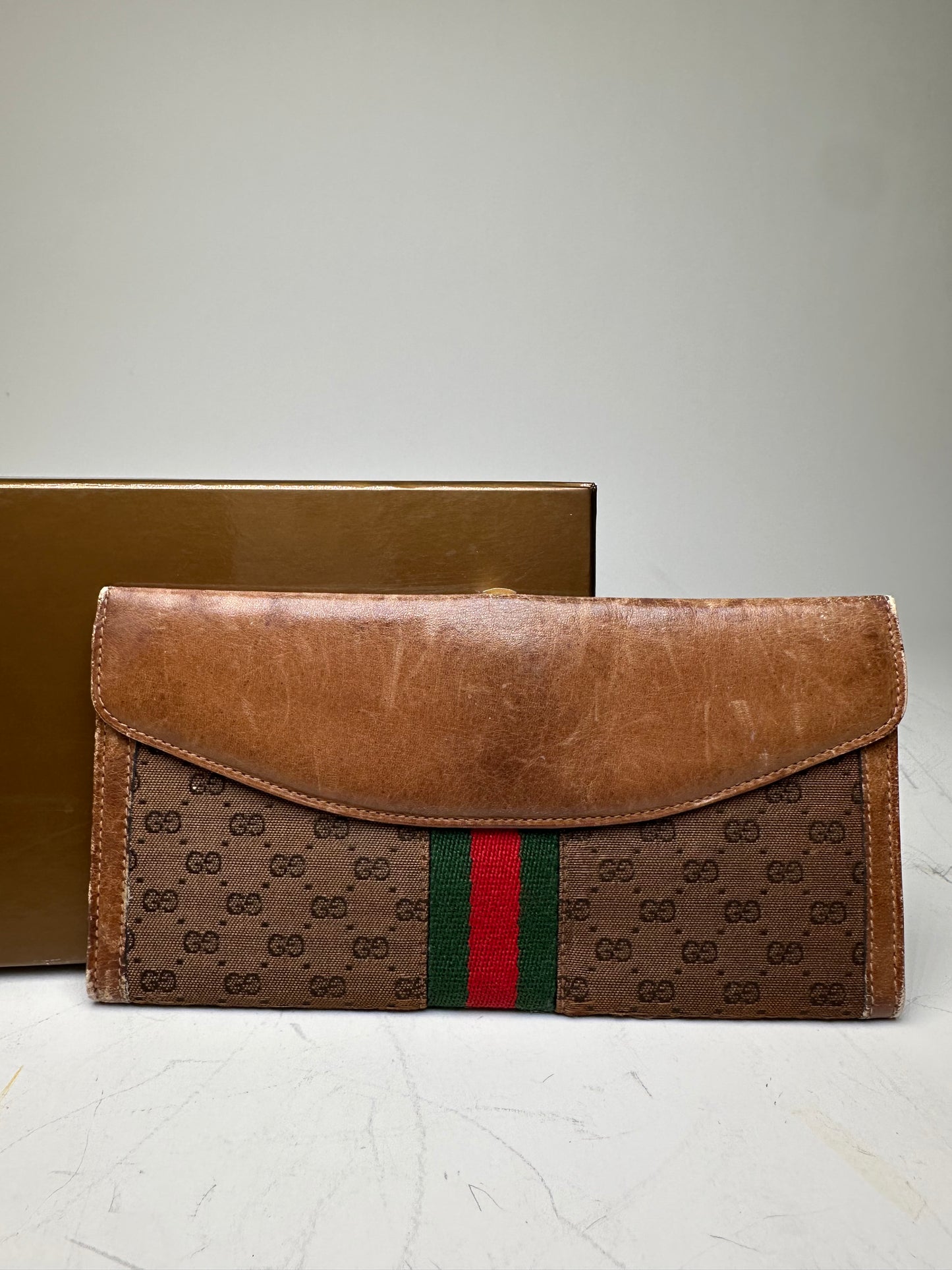 Vintage Gucci GG Supreme Canvas Wallet Brown Beige Gold
