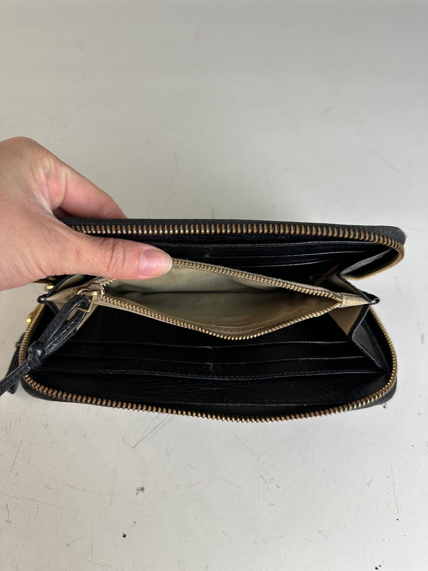 Vintage Chloe Leather Zip Wallet Black Gold