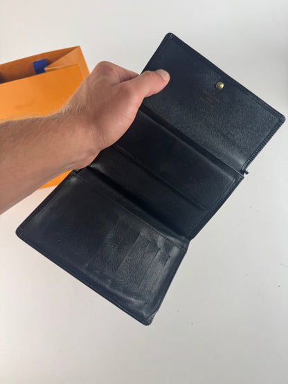 Vintage Louis Vuitton EPI Leather wallet Black
