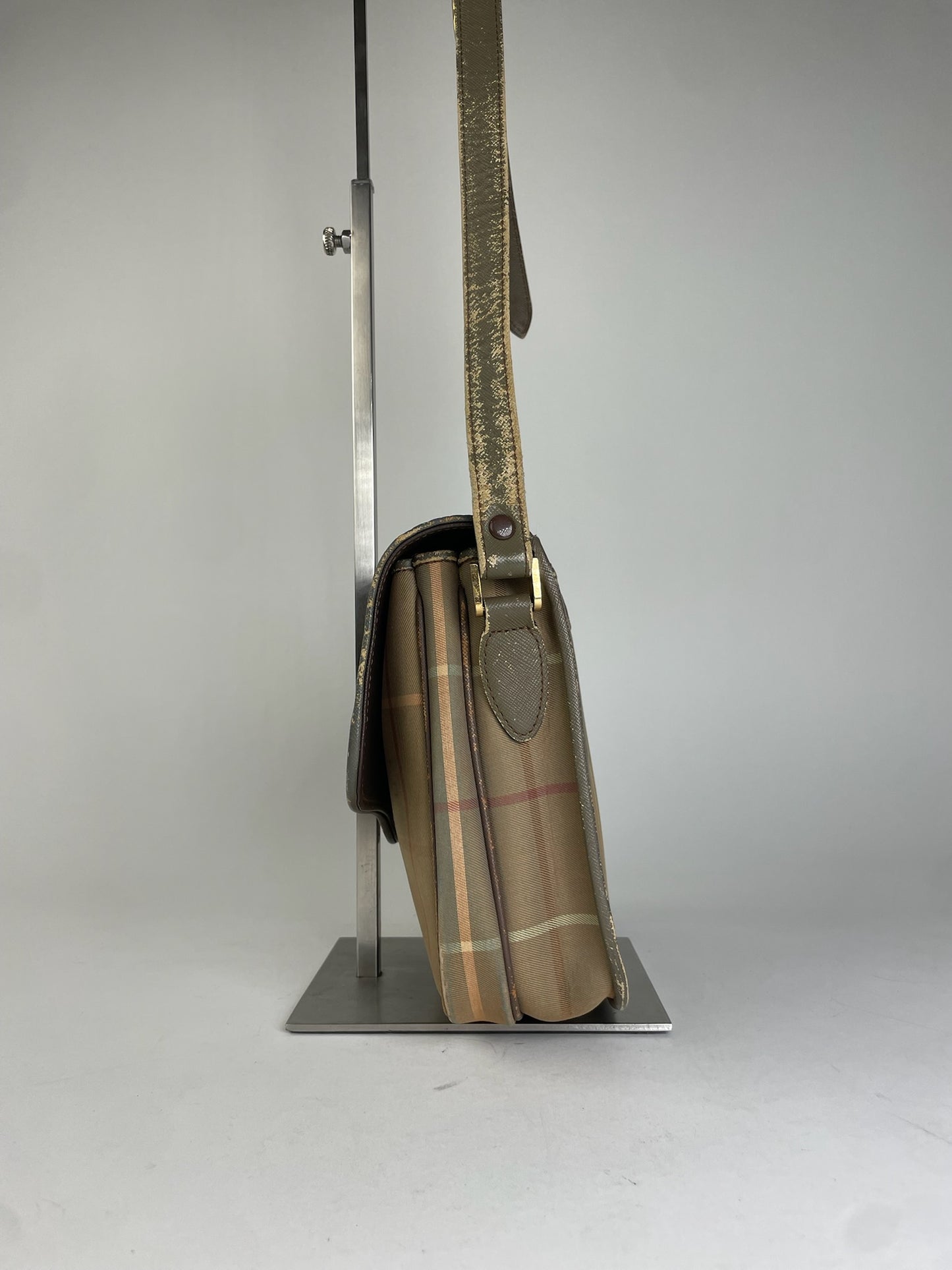 Burberry Vintage Shoulder Bag Iconic Check in Beige and Brown